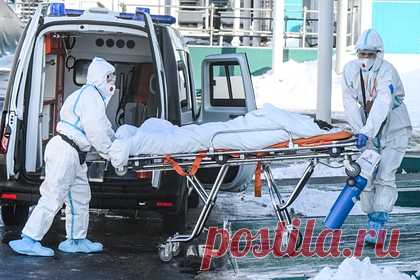 Еще в одном российском регионе из-за COVID-19 приостановили плановую медпомощь. В Удмуртии поликлиники перешли на семидневный рабочий режим и приостановили оказание плановой первичной медико-санитарной помощи. Об этом заявила заместитель председателя правительства российского региона Эльвира Пинчук. Она также сообщила, что на сегодняшний день штамм омикрон полностью вытеснил штамм дельта.