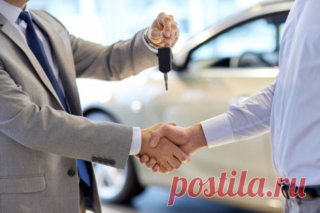 Авто с пробегом. Как выгодно продать машину от 2 млн рублей с помощью Авито. В I квартале 2023 года популярность рынка авто с пробегом выросла на 18,6% по сравнению с прошлым годом. Особый интерес у потребителя вызывают машины в возрасте до трех лет — средняя цена на такие авто составила 2 300 000 рублей.