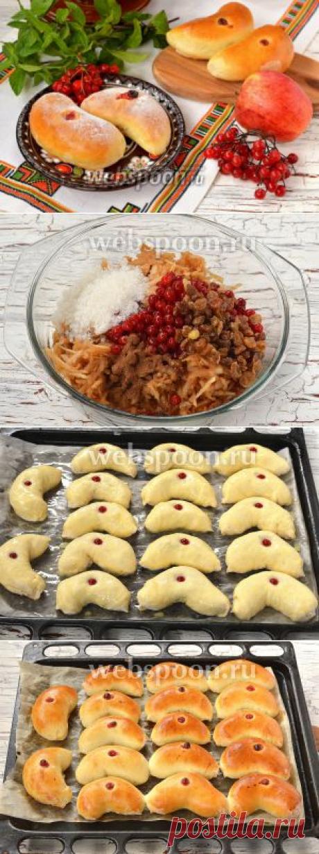 Пирожки с яблоками и калиной
