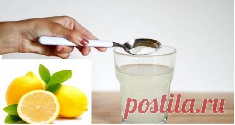 Вот как лимон и пищевая сода могут спасти и вашу жизнь! | Совет Оставайтесь здоровыми и не бойтесь рака! Ученые установили, что комбинация лимонного сока и бикарбоната натрия или пищевой соды эффективна при лечении нескольких форм рака, даже в большей степени,...