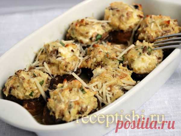 Шампиньоны, фаршированные курицей, овощами и сыром | Кулинарные рецепты с фото на Рецептыши.ру