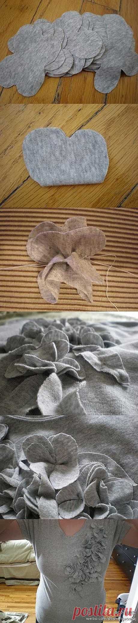 easy knit flowers for tee: