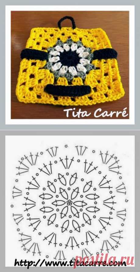 Tita Carré Agulha e Tricot