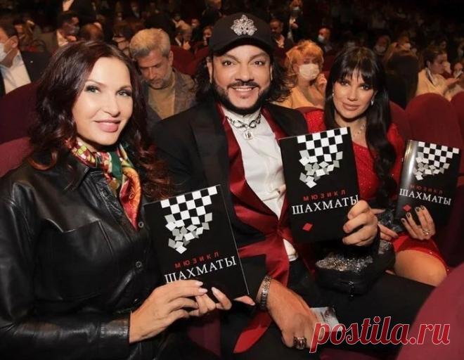 Филипп Киркоров живет с девушкой: кто она и как выглядит | Красота Здоровье Мотивация