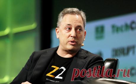 Bloomberg сообщил о слабых связях «криптоцаря» Трампа с криптосферой. Будущий «криптоцарь» Сакс не инвестировал много ни в криптовалютной сфере, ни в сфере ИИ, в области которых ему предстоит работать. Его более важные качества — благоволение к технологиям и скептицизм по поводу госрегулирования