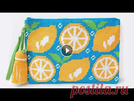 Летняя сумка клатч - жаккард крючком - процесс вязания/ Summer clutch bag - tapestry crochet Как связать маленькую сумочку в технике "жаккард крючком". Материалы Пряжа 100% хлопок (100г/250м); Крючок 2,5 мм. How to crochet a small ha...