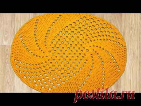 ОВАЛЬНЫЙ КОВРИК  КРЮЧКОМ С УЗОРОМ ПО СПИРАЛИ