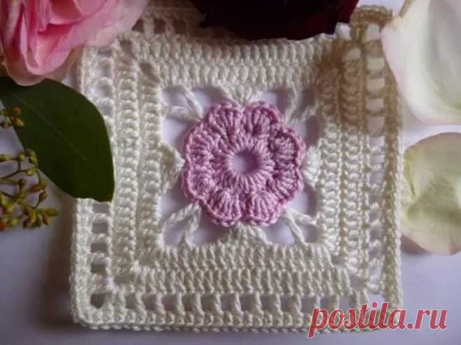 Colcha de crochet - Muestra cuadrada dos colores VÍDEO paso a paso - DIVINO CROCHET Blog dedicado al mundo del crochet y al crochet en el mundo. Crochet sencillo, básico. Arte e inspiración on-line. Imágenes cogidas de la red.