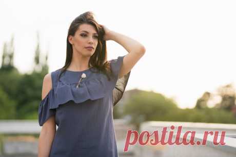 Какие блузки в моде летом 2018 подходят женщинам в 40-50 лет? - блог KUPIVIP.RU