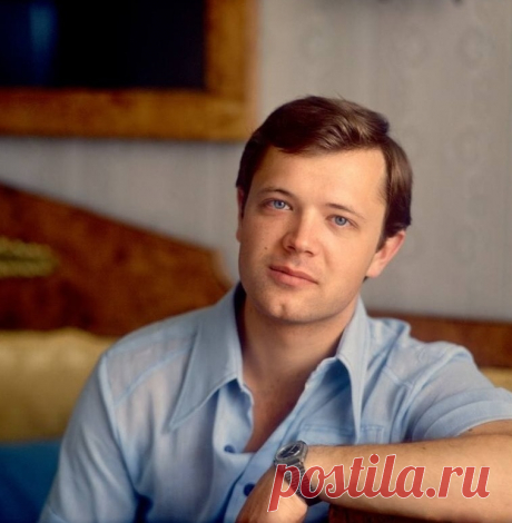 Андрей Ростоцкий, 25 января, 1957
 • 5 мая 2002