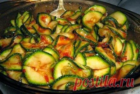 Кабачки маринованные мгновенного поедания - Простые рецепты Овкусе.ру
