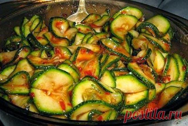 Кабачки маринованные мгновенного поедания - Простые рецепты Овкусе.ру