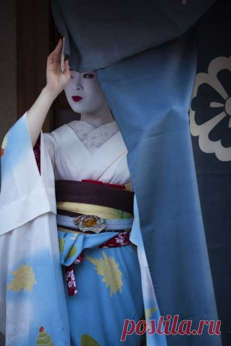 Oiran &amp; Geisha | The gorgeous maiko Ichimari! (Source)