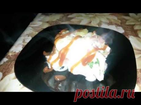 Cartofi cu şuncă şi smântână la cuptor (Reţete culinare)