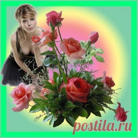 Я прикасаюсь с нежностью к стихам,
Что ты мне посылаешь в Интернете...
По буквам...пальчиком...как по губам...
По самым нежным, ласковым на свете...
От каждой строчки веет мне теплом...
И голос твой...такой неповторимый
Я слышу...словно мы вдвоём...
Твои стихи...уводят в мир любви,
Где расстоянье счастью не помЕха...
Твои стихи...как огоньки в ночИ...
Как отзвуки блуждающего Эха...﻿