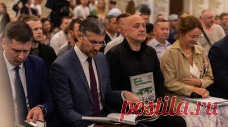 «Нет уз святее товарищества»: Захар Прилепин — о прозе и поэзии, написанной воинами. Писатель Захар Прилепин рассказал RT, что нужно делать, чтобы воспитать новую плеяду деятелей искусств из людей, которые будут возвращаться из зоны СВО. Он пояснил, по каким принципам шёл отбор рассказов и стихов для второго сборника военной прозы и поэзии «Нет уз святее товарищества», а также сообщил, как чувствует себя после покушения на него в мае 2023 года. Читать далее
