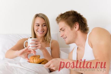 Почему мужчины возвращаются к бывшим женам после развода? Многих девушек мучает вопрос, почему мужчины возвращаются к бывшим женам, если их в браке что-то не устраивает. Одни говорят, что за время совместной жизни вырабатывается привычка, другие утверждают, ...