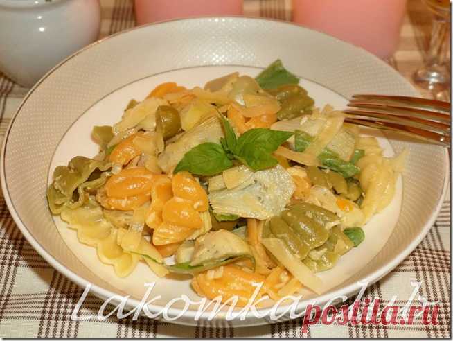 Паста с аритишоками и оливками