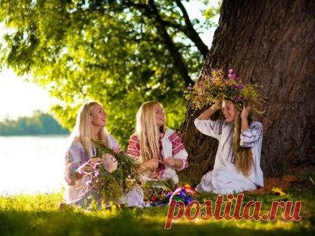 Троица в 2015 году: приметы и обычаи