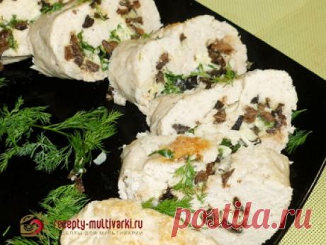 Куриный рулет с сыром и грибами.