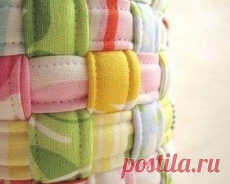 Плетем корзинку из полосок ткани — Сделай сам, идеи для творчества - DIY Ideas