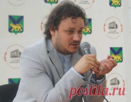 Руководители двух театров в Приморье попали в черный список украинских СМИ