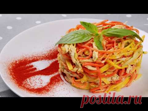 5 необычно вкусных салатов с курицей,
0:05 – Салат с курицей, апельсином и корейской морковью
1:25 – Салат с курицей гриль, томатами и перепелиными яйцами
2:57 – Салат с курицей, омлетом и корейской морковью
4:37 – Салат с курицей, ананасом и грибами
5:57 – Салат с курицей и шариками из феты
8:30 – Бонус: салат с кальмарами, яблоком и яйцом
