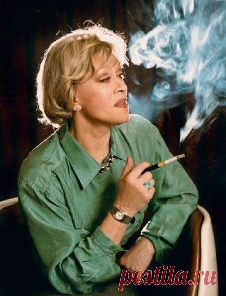 &quot;Единственная моя ошибка: три четверти жизни я думала, что все еще впереди.&quot;