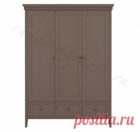 Распашной коричневый трехдверный шкаф из массива бука с ящиками (Тесоро) купить по цене 156 460 руб. в Москве — интернет магазин chudo-magazin.ru