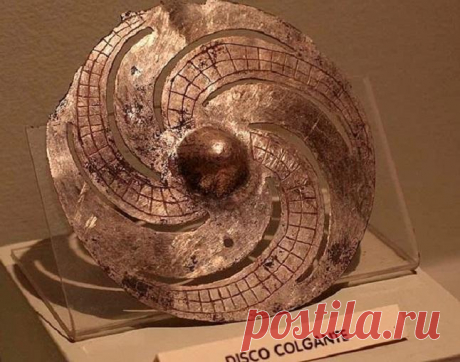 Кто создал галактический диск: артефакт, которые не вписывается в историю человечества