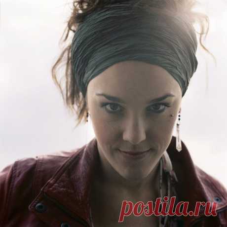 ZAZ - &quot;Je Veux&quot;.