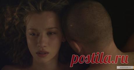 Этой весной вышел в прокат долгожданный фильм "Восьмерка". Фильм о 4 друзей, которые служат в войсках. Служили они служили, пока не встретили прекрасную девушку, которая, как оказалось, была невестой криминального авторитета. И тогда то и начинаются проблемы у этих ребят...