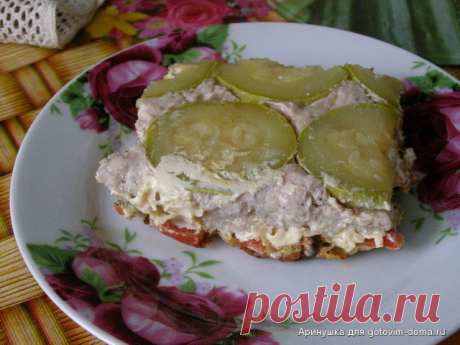 Пирог с кабачками и фаршем