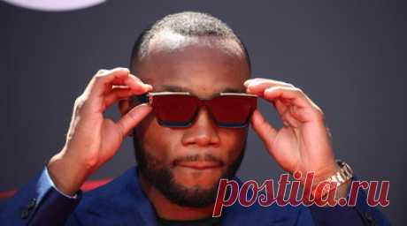 Эдвардс проведёт бой против Ковингтона на UFC 296. Чемпион UFC в полусреднем весе Леон Эдвардс готовится провести поединок с Колби Ковингтоном на турнире UFC 296. Читать далее