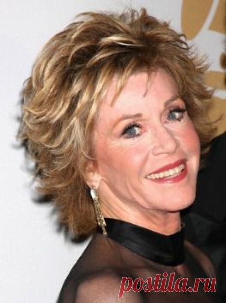 Best Short Haircuts for Women Over 40 | Fabulous After 40