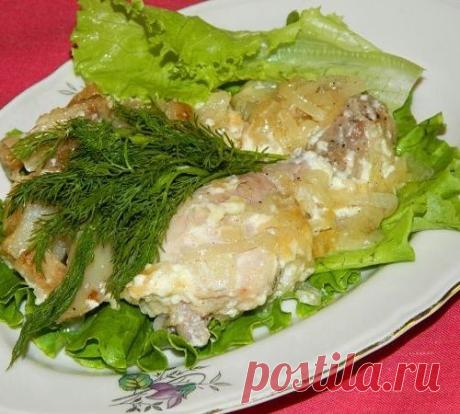Куриные голени с вкусным картофелем и луком