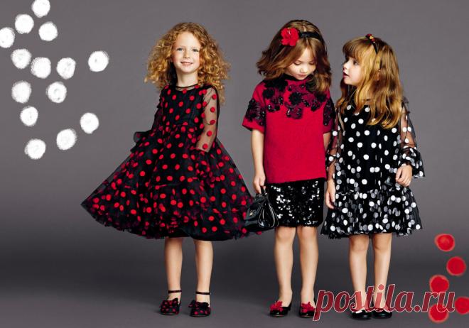 Детская мода для девочек 2021-2022 года: тенденции на весну-лето, осень-зиму, стиль и модели красивой детской одежды, образы, фото. Как купить модную детскую одежду для девочек в интернет магазине: ссылки на каталог 2021-2022 года
