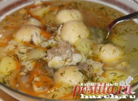Куриный супчик с сырными колобками.