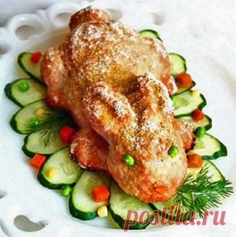 Запеченный мясной рулет из фарша и яиц «Зайчик»