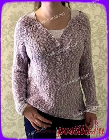 Стильный двухслойный пуловер с майкой на бретелях спицами Стильный двухслойный пуловер с майкой на бретелях спицами. Выполнен в бесшовной технике реглан сверху вниз с ажурными дорожками по линии регланов и по бокам спинки и переда. Глубокий вырез горловины, имитация внутренней одежды. МК, фото, схемы