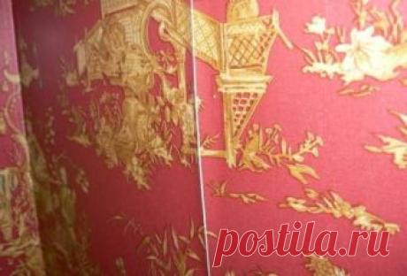 Почему расходятся обойные швы и как этого можно избежать? Иногда при поклейке обоев стык-в-стык, то есть не внахлест, люди сталкиваются с тем, что по мере высыхания швы обоев начинают расползаться — не просто отклеиваться со стен, а именно расходиться в стороны, оставляя просветы между полосами. Нежелательные обойные швы Происходит это только в тех...