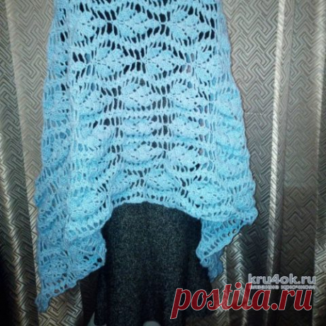 Ажурный палантин крючком из мохера. Работа Екатерины