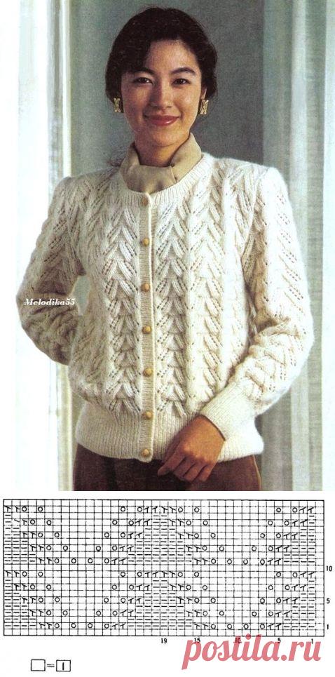 Белый жакет спицами