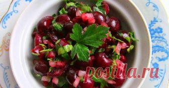 Вишневая сальса     Вишню я люблю, и даже очень))) Люблю с ней все... пироги, торты, мороженное, пирожное, различные десерты и прочие сладости. Но этот заме...