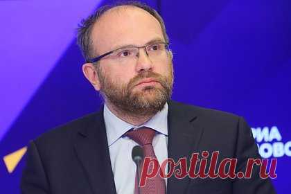 В РПЦ сочли самозащитой общества признание экстремистским движения ЛГБТ. Признание движения ЛГБТ экстремистской организацией и его запрет в России является формой нравственной самозащиты общества. Об этом заявил зампред синодального отдела по взаимоотношениям церкви с обществом и СМИ Московского патриархата Вахтанг Кипшидзе, чьи слова приводит РИА Новости.