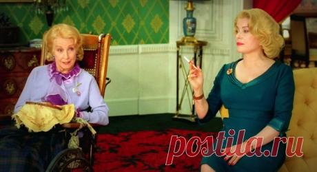 8 женщин / 8 femmes (2002)