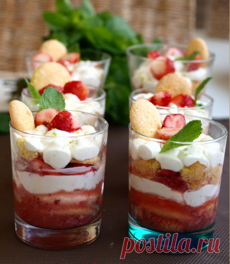 Веррин с клубникой и лаймовым кремом на крем-чизе