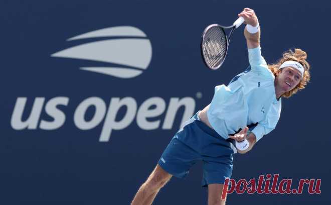 Рублев выиграл первый матч на US Open. В первом круге россиянин обыграл бразильца Вильда со счетом 6:3, 7:6 (7:3), 7:5. В третьем сете соперник Рублева упал и повредил ногу