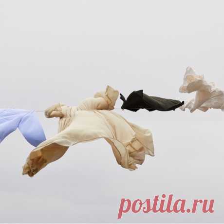 Друзья, мы рады сообщить вам об обновлениях в программе H&M по сбору ненужной одежды и текстиля в России. Теперь все этапы Garment Collecting - от сбора текстиля в магазинах H&M Group до сортировки, повторного использования и переработки, будут происходить на территории России при участии локального партнера - компании Laut Recycling. Основная цель изменений – локализовать процессы, сделать их максимально прозрачными, а также иметь возможность оперативно влиять на изменения и принятие…