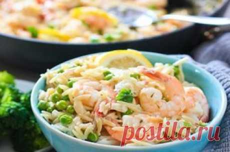 Ужин за 20 минут: креветки с горошком и пастой ORZO